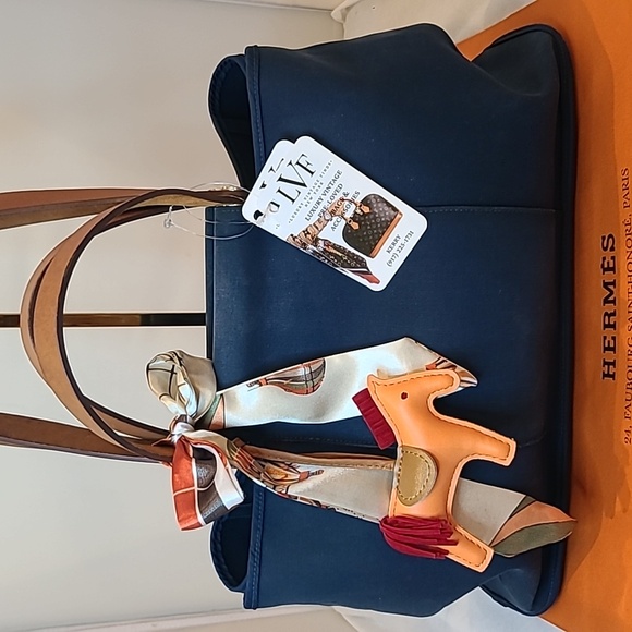 Hermes Handbags - HERMES VINTAGE 2010 KABAK ELAN PM 2 WAY HAND/SHOULDER/TOTE BAG CANVAS/LEATHER